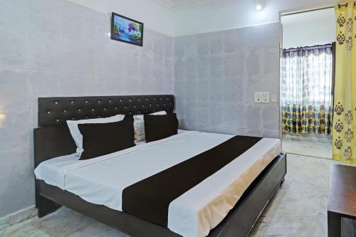 OYO Hotel Golden Pride