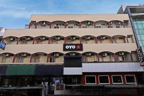 OYO Hotel Golden Pride