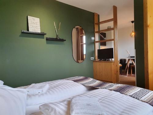 Alpenflair Apartment mit Balkon - inkl Parkplatz #6 in 格岑斯