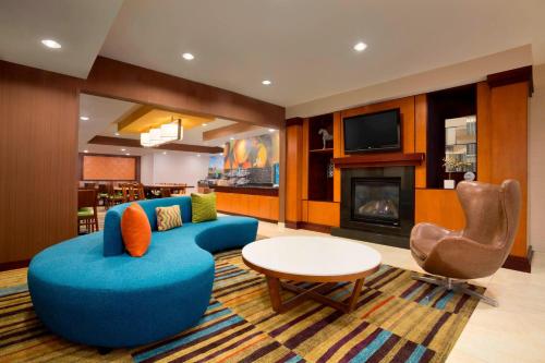ล็อบบี้, Fairfield by Marriott Inn & Suites Fort Worth University Drive near พิพิธภัณฑ์เกวียนโบราณอมอน