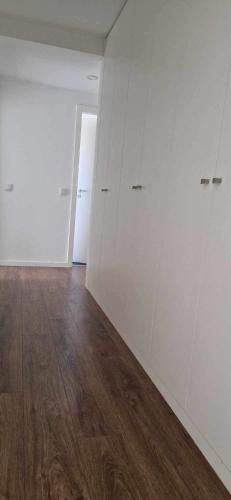 Apartamento T3 - férias (Apartamento T3 - ferias) in บาเซโลซ