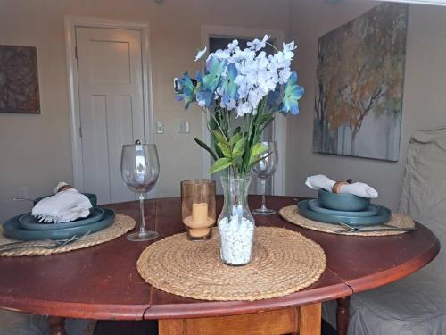 Dunes Suite Work Friendly in Florence, USA