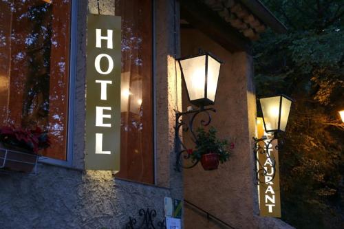 AUBERGE de SAINTE CROIX 4