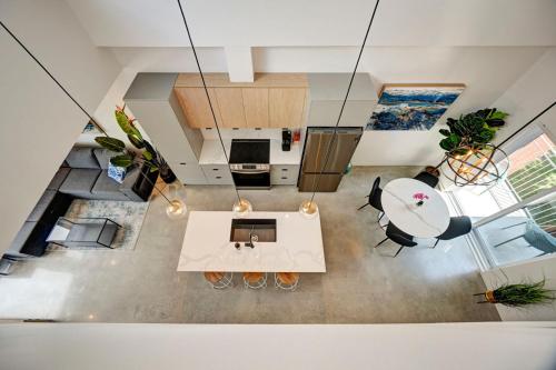 Penthouse Downtown 2BR 2BA Private Roof Terrace presented by TripMontreal in Southwest