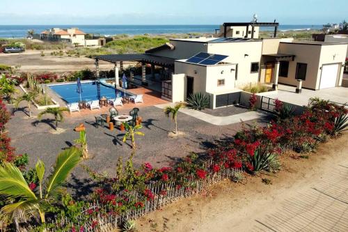 Casa Bella Cerritos, 3 bed home, Pool, Ocean View in San Carlos, Mexico