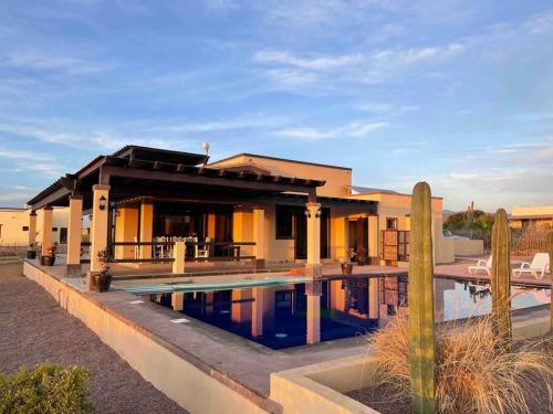 Casa Bella Cerritos, 3 bed home, Pool, Ocean View in San Carlos, Mexico