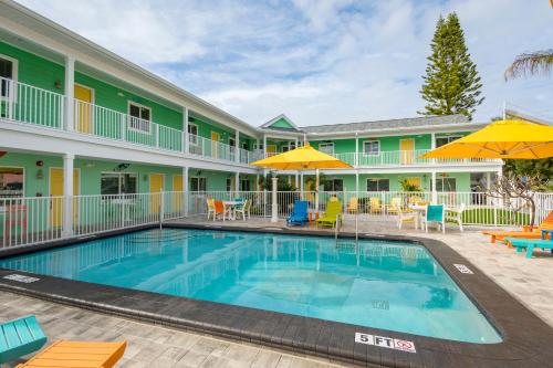 The Lofts at St Pete Beach, Сент-Пит-Бич