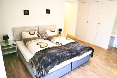 Tripple Room with Bathroom. in 德利根