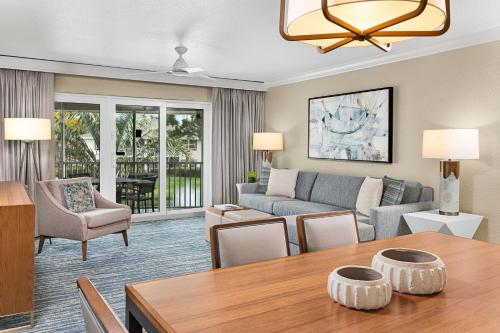 2 bedrooms, 4 beds