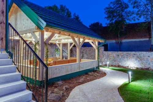 SOKOL - Falcon's nest villa, Gračac (foto 10)