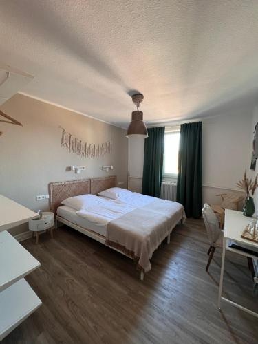 Pension Krone Sternenfels in Lampertheim