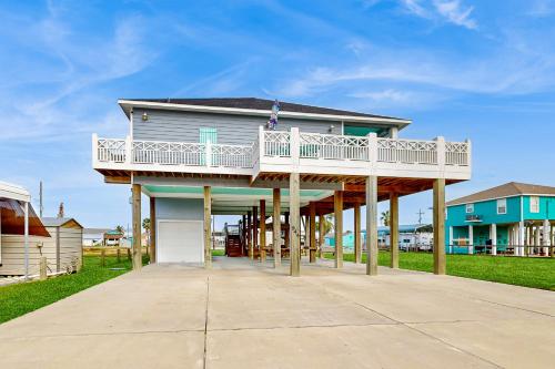 Bowers Oasis in Crystal Beach, USA