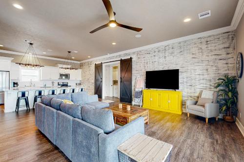 Bowers Oasis in Crystal Beach, USA