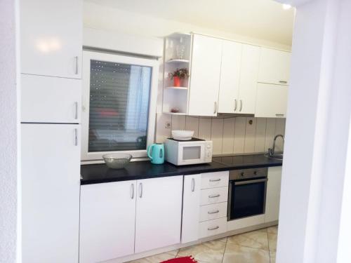 Apartments Maslina in 斯通