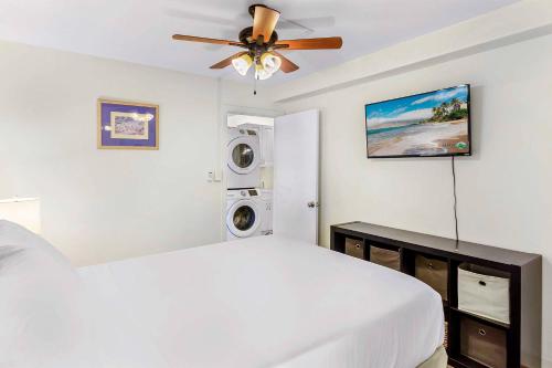 Kihei Holiday 215 - a Charming 2BR, 1BA Condo, AC