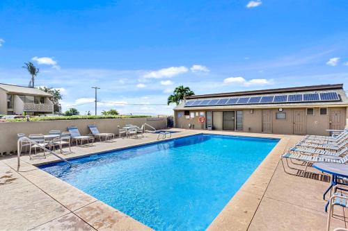 Kihei Holiday by Coldwell Banker Island Vacations – Kihei, HI