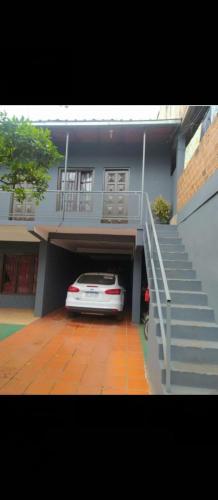 One-Bedroom Apartment image 3