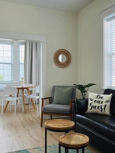 Brand new 4BR only 1.5 blocks to the beach in Wildwood, USA