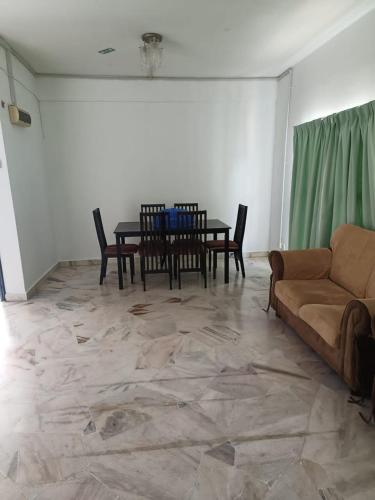 Three-Bedroom Apartment image 10