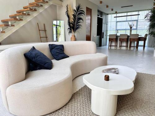 Villa Vesna 7 - Contemporary 1BR Pool Villa with Rice Fields View - image 5