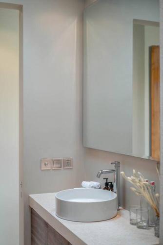 Apartment image 10