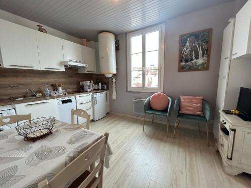 Appartement Urrugne, 2 pièces, 2 personnes - FR-1-239-508 - Location saisonnière - Urrugne