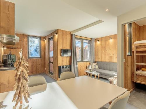 Appartement La Plagne-Tarentaise, 2 pièces, 6 personnes - FR-1-351-166