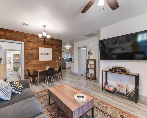 La Casa Azúl • 5 minutes from The Pearl! in San Antonio, USA