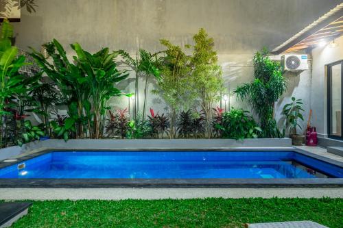 Villa Lebah - Tranquil Paradise of 3 bedroom Heart of Seminyak