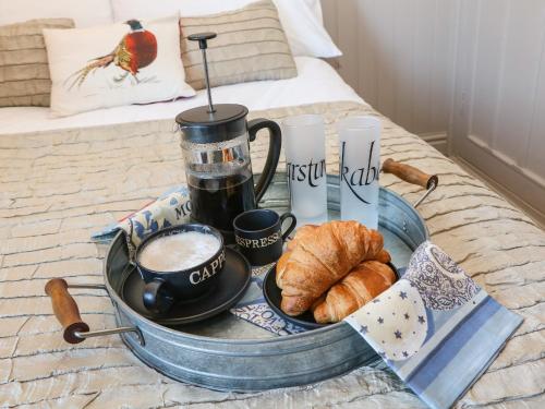 The Old Clock Makers Ashbourne - image 9