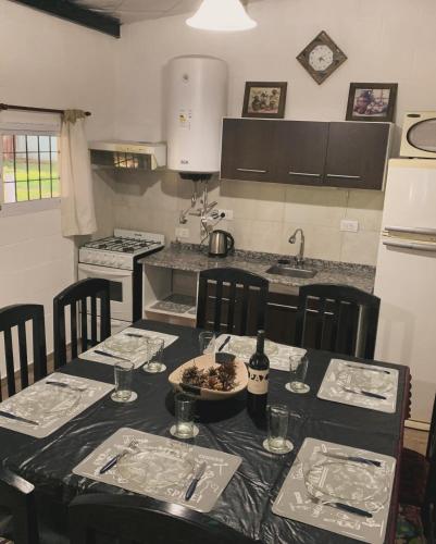 ห้องครัว, Cabaña Clarita La Florida (Cabana Clarita La Florida) in เอล ตราปิเช