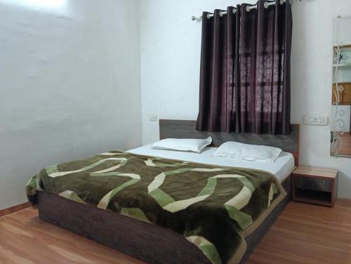 Palms View Villa Home Stay