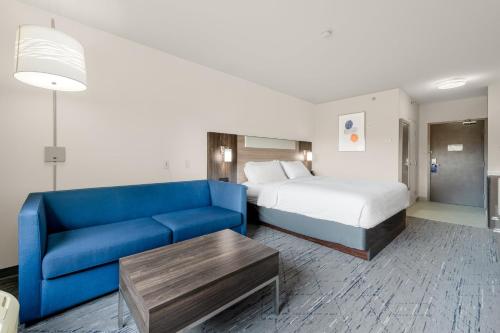 Holiday Inn Express Hotel & Suites-Edmonton South, an IHG Hotel