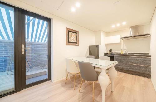 H.moment Hotel Yeonsan