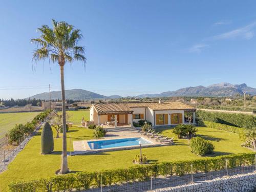 Villa with Private Pool image 3