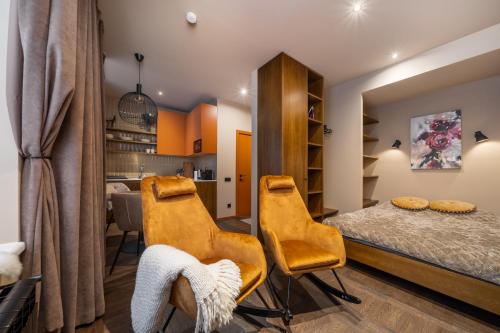 Stylish old town apartment on Mucenieku street, Rīga (photo 3)
