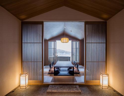 2.5 Bedroom Suite with Onsen & Tea Room