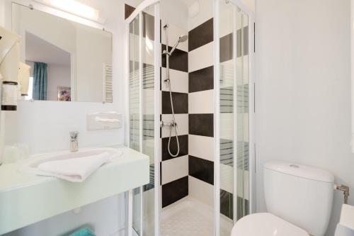 Hotel Acacia Nancy sud Luneville - 샤워실