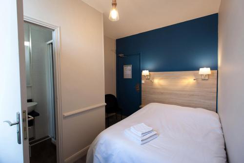HOSTELLERIE DU MARCHE - image 8
