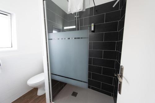 HOSTELLERIE DU MARCHE - image 2