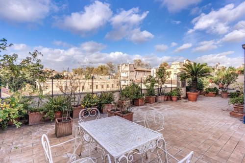 Trastevere Outstanding 4 BR Terraced Apartment, Roma (foto 3)