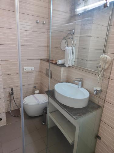 Deluxe Double or Twin Room room in Pinnacle by Click Hotels Lucknow