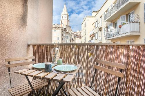 Chez Delphine - Studio tout confort avec terasse sur le Vieux Port centre ville - proche du Panier, Marseille