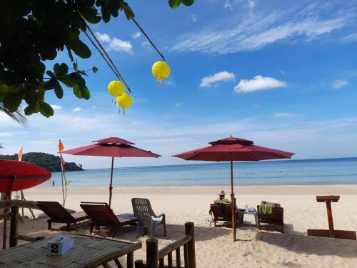 Beach, LANTA MERMAID RESORT near Lanta Muay Thai Complex