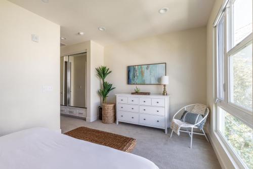 San Mateo 2br w parking ac nr shops parks SFO-1555