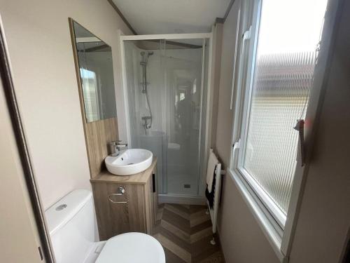 2021 2 bedroom static caravan in 5 stars Patrington haven holiday park