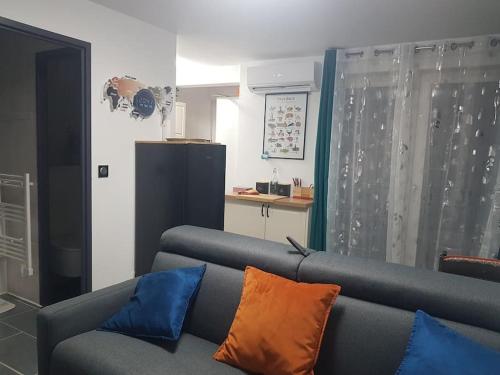 APPT Cosy entier avec piscine in Les Pradettes