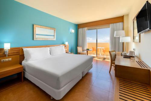 Elba Carlota Beach & Convention Resort - main image