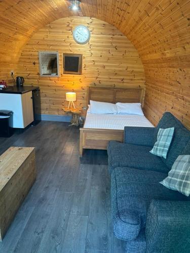 Original Glamping Pod with Hot Tub