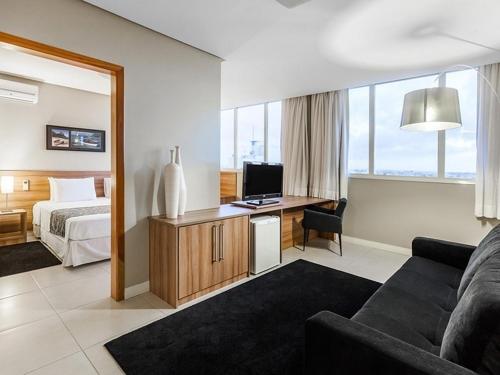 1 king bed, 1 sofa bed